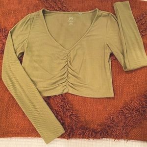 NWOT PacSun Ava Cinched Front Green Long Sleeve Crop Top